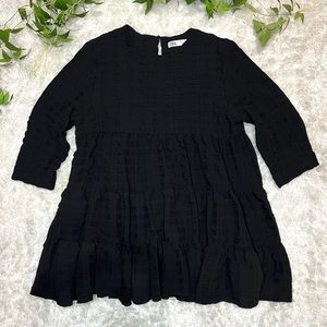 Zara Black textured material layered bottom half blouse or tunic Size Large